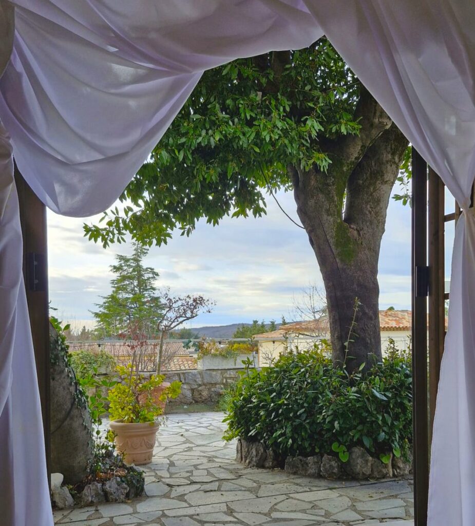 la terrasse du Relais Impérial, décor de votre cérémonie intime